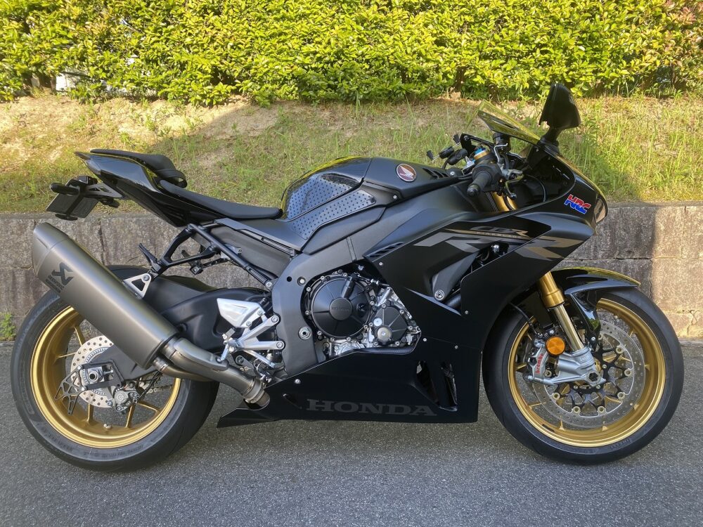 CBR1000RR-R SP ホンダ　HONDA