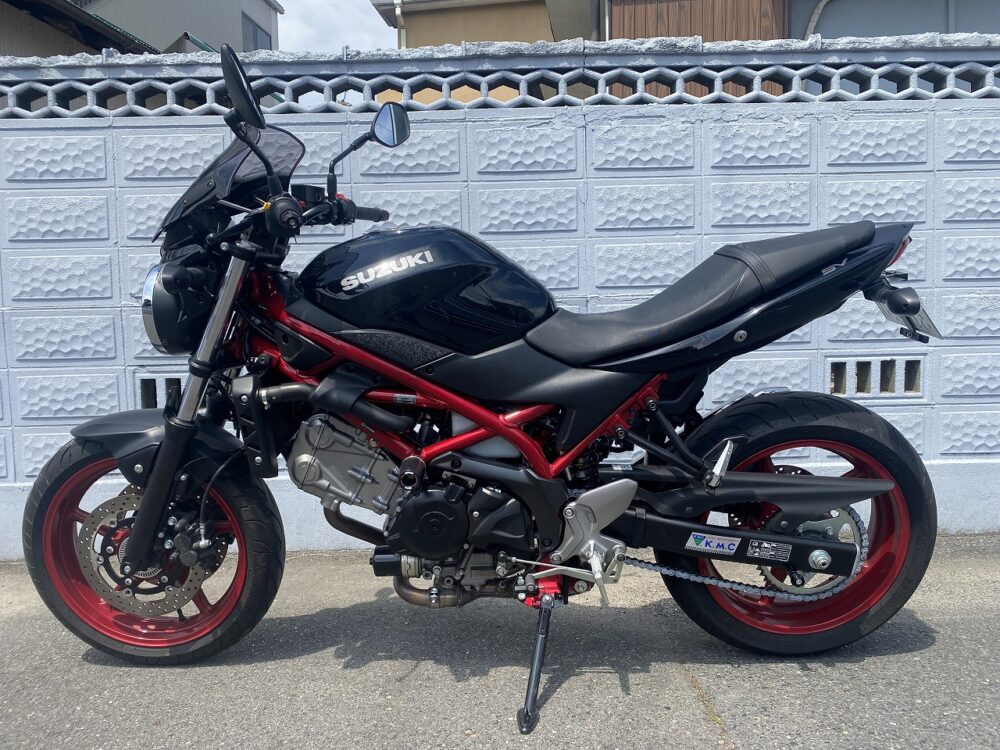 SV650　スズキ　SUZUKI