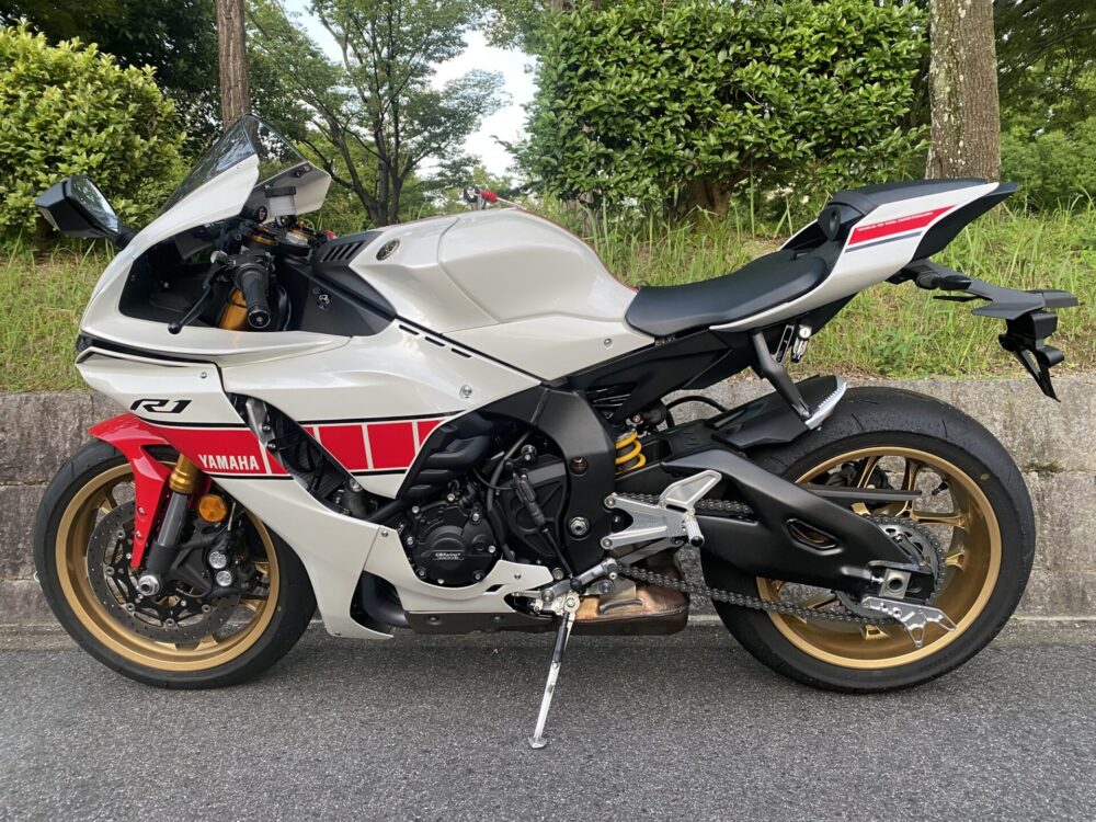 YZF-R1 ヤマハ　YAMAHA　