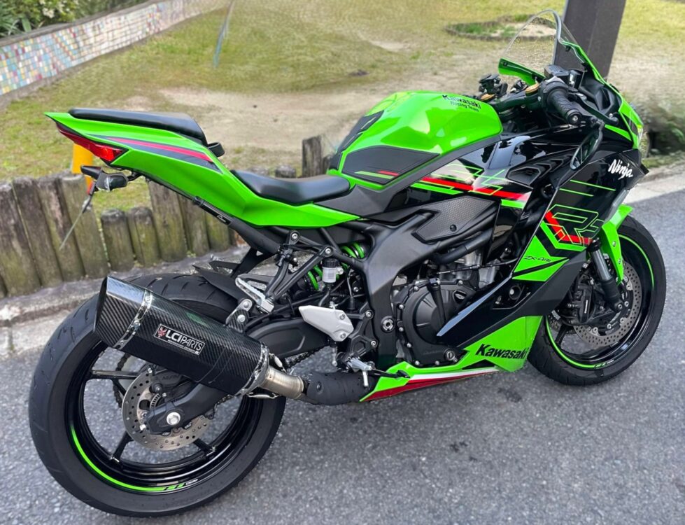 ZX-4RR カワサキ KAWASAKI