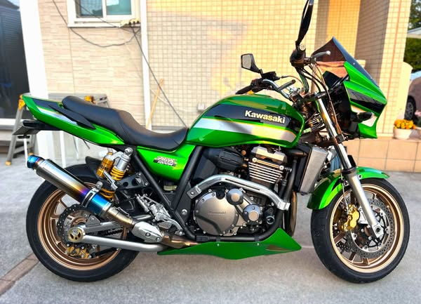 ZRX1200DAEG カワサキ KAWASAKI