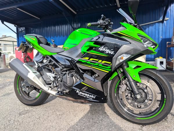 NINJA400 KAWASAKI カワサキ