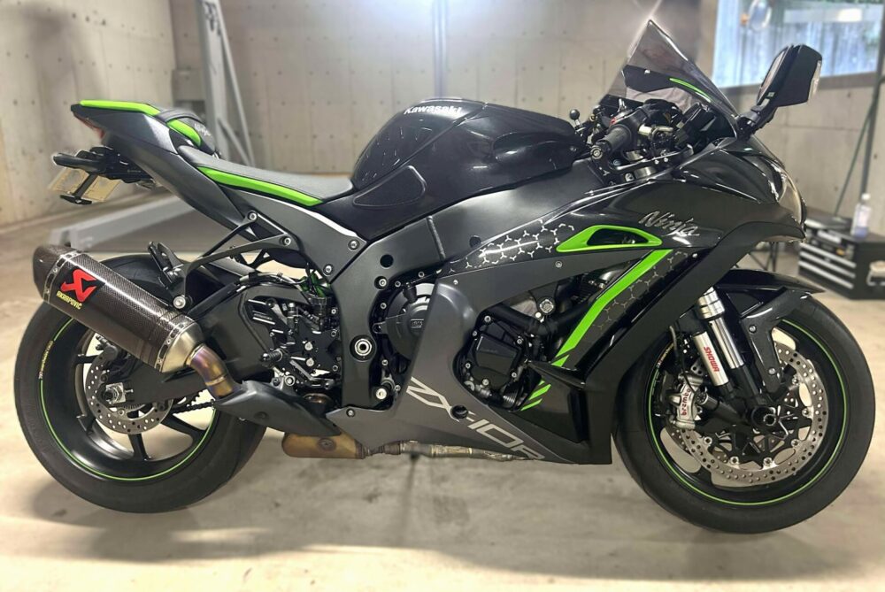 ZX-10R SE KAWASAKI カワサキ