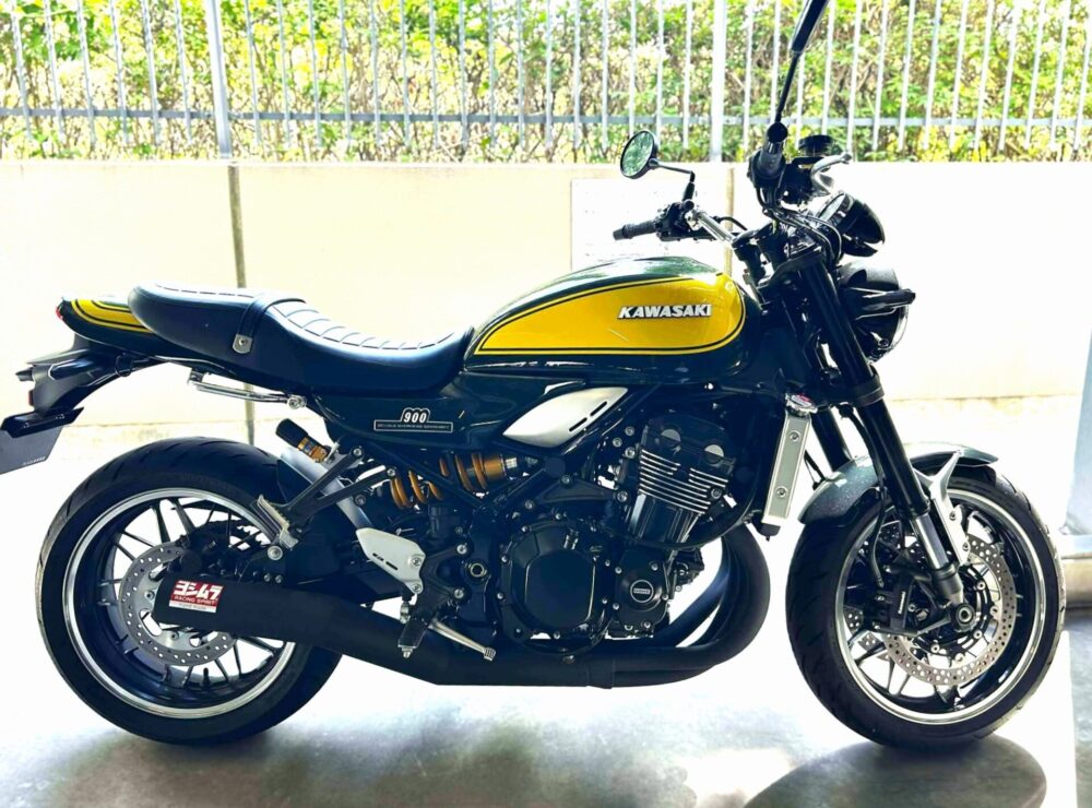 Z900RS KAWASAKI カワサキ
