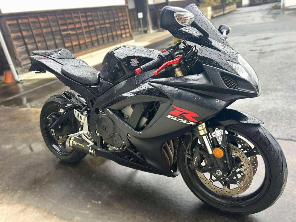 GSX-R600 SUZUKI スズキ